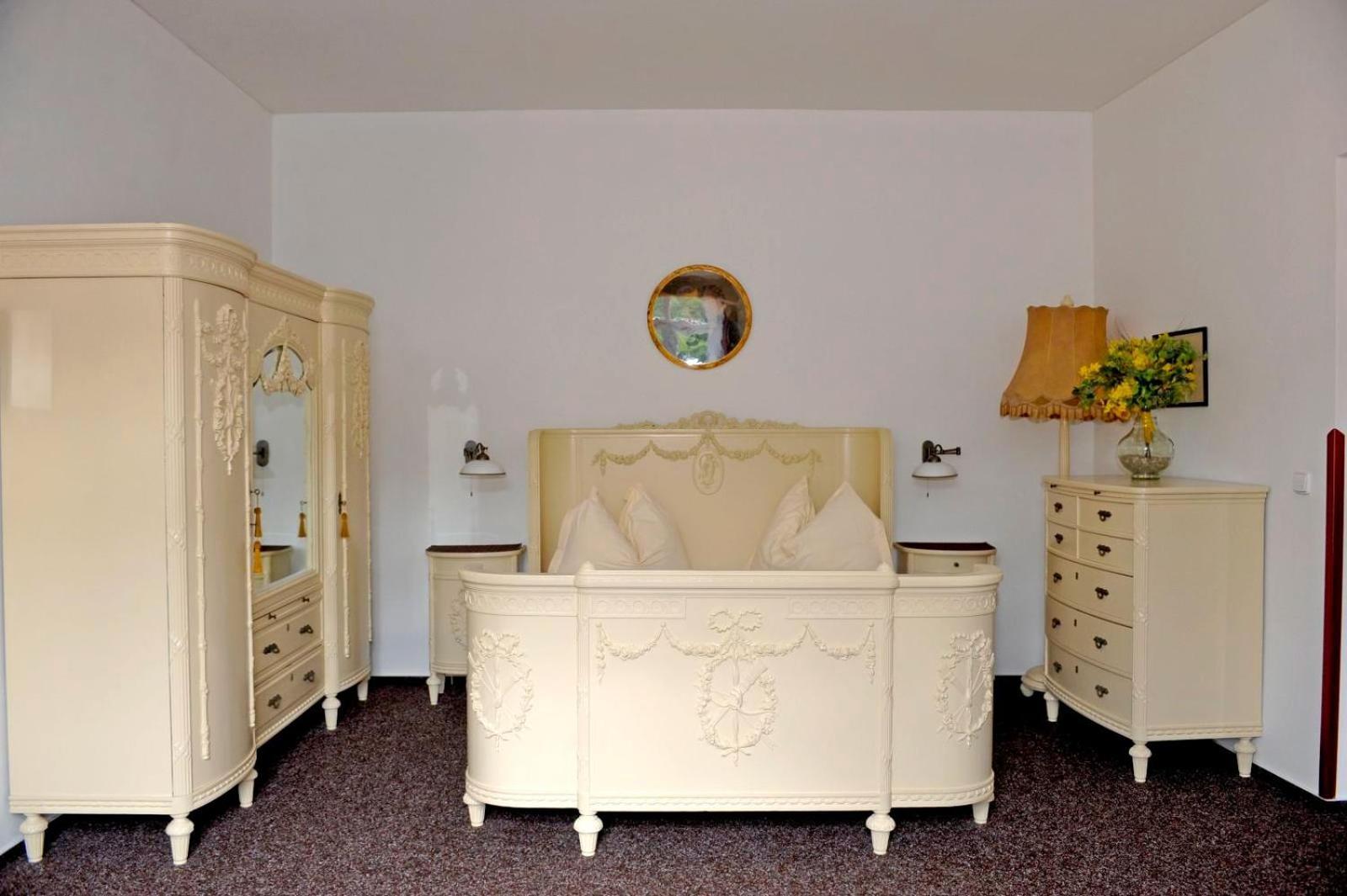 Hotel Cisar Ferdinand Loket Room photo